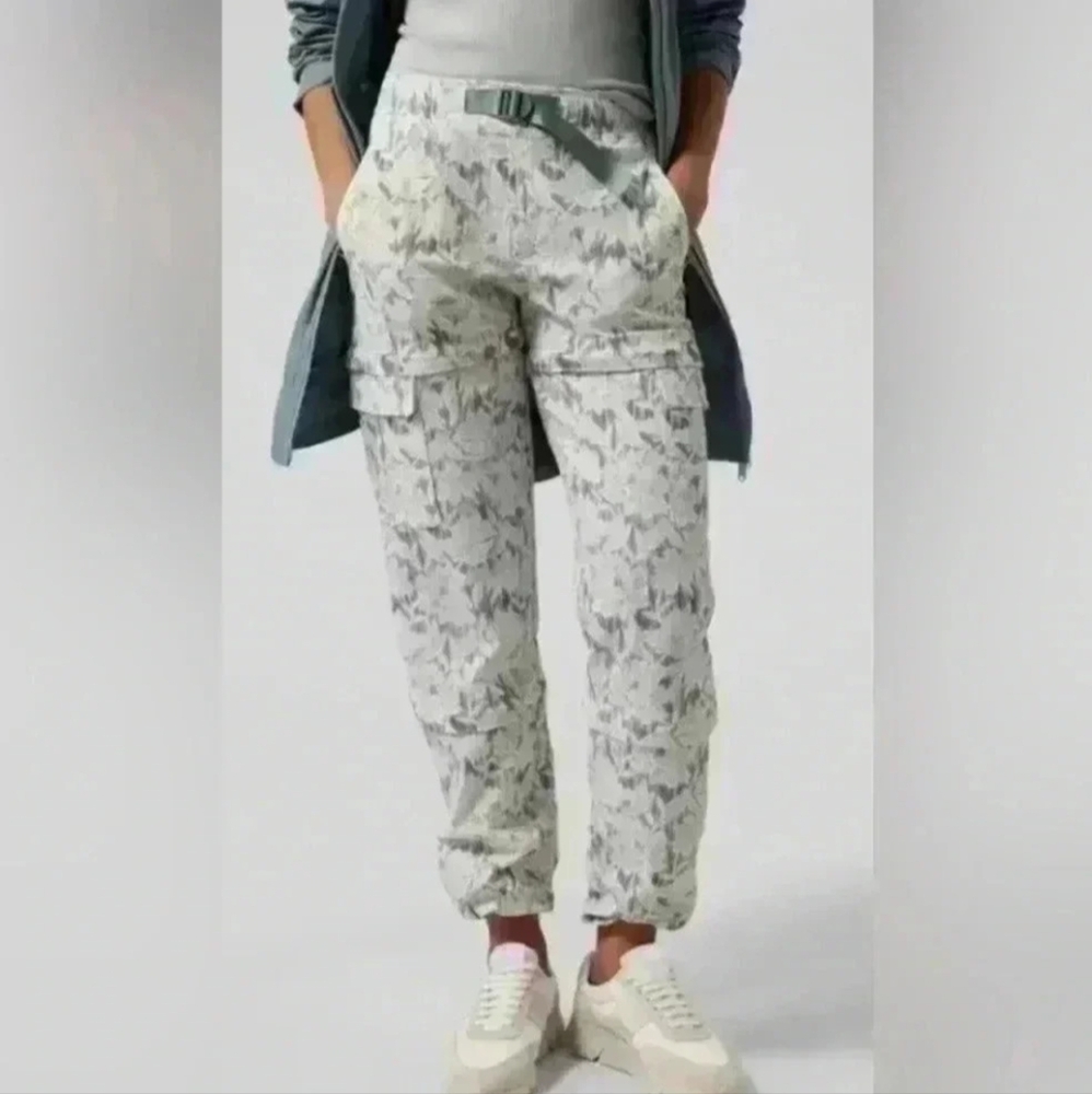 Athleta Floral Cargo Joggers